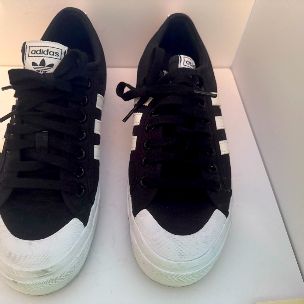 Adidas platform
